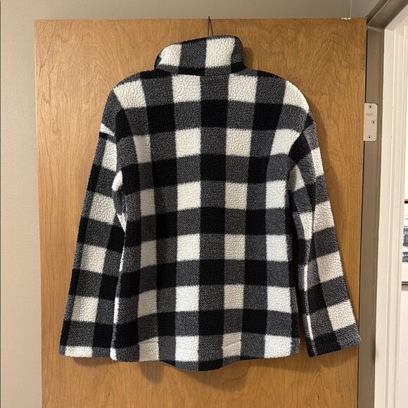 Old Navy Black and White Sweatshirt Buffalo Plaid - Picture 3 of 8